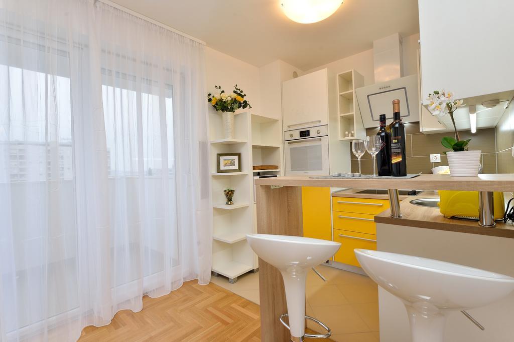 Apartment Sweet Corner ซาดาร์ ภายนอก รูปภาพ
