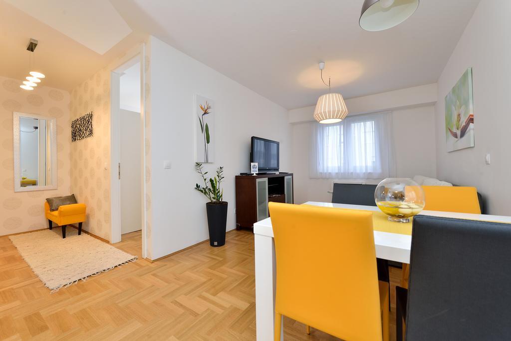 Apartment Sweet Corner ซาดาร์ ภายนอก รูปภาพ